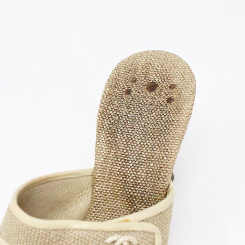 CHANEL #36220 Nude Mule Sandals (US 5 EU 35) - Picture 4 of 10